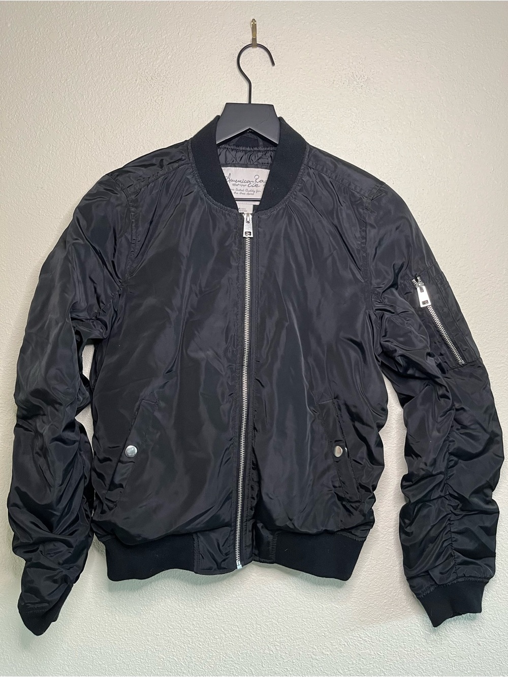 American Rag Black Minimalist Bomber Jacket with Sleeve Zip Pocket M 17”x 23”